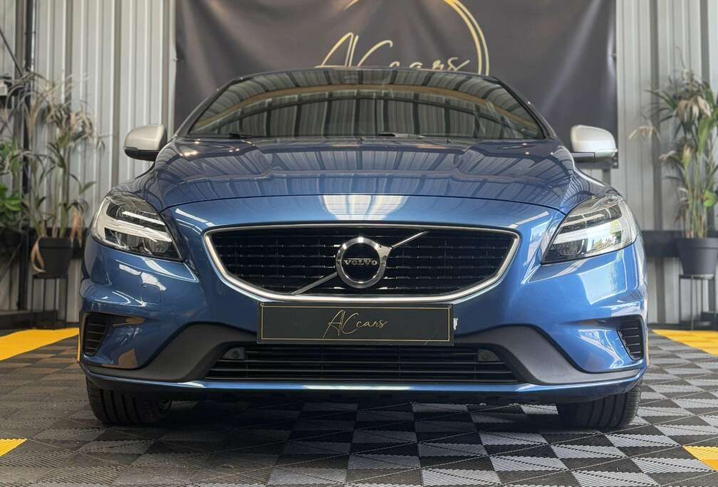 Volvo V40 2.0 T3 R-Design *12 mois garantie*