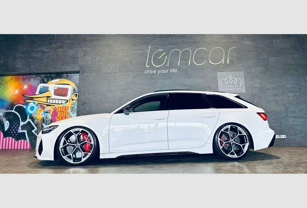 Audi RS6 AVANT PERFORMANCE QUATTRO TIPTRONIC