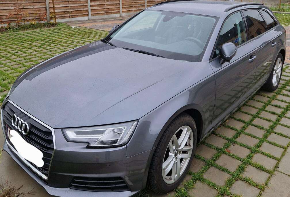 Audi A4 Avant 30 TDI S tronic
