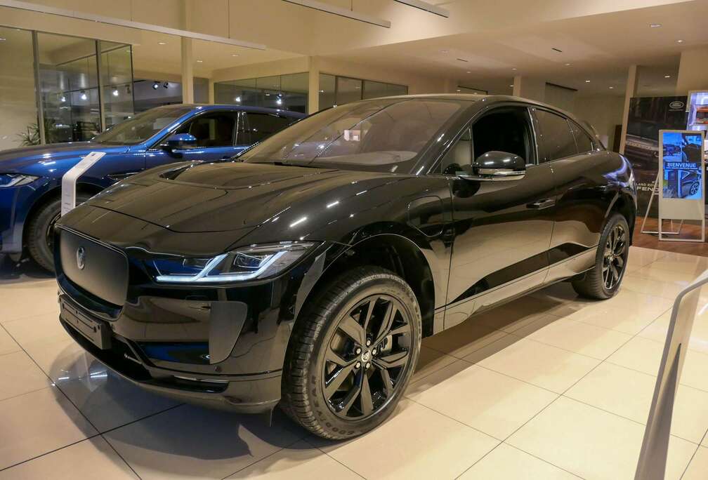 Jaguar EV400 R-Dynamic SE AWD Auto. 2