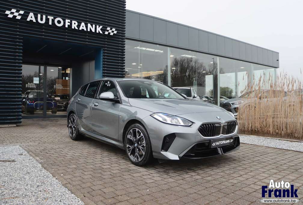 BMW I / M-SPORT / PANO / DRIV + / VERW ZTL / CAM / 18\