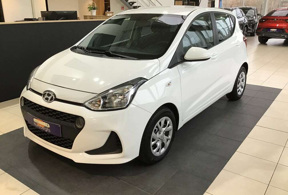 Hyundai 1.0 BJ01/2019 75308KM RADIO AIRCO CRUISE CONTROL