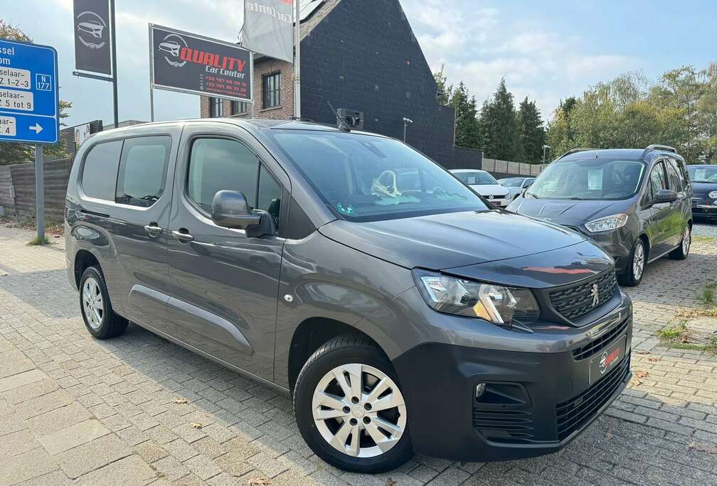Peugeot 1.5 hdi  XL 129000 km  AUTOMAAT  EURO 6d  garantie