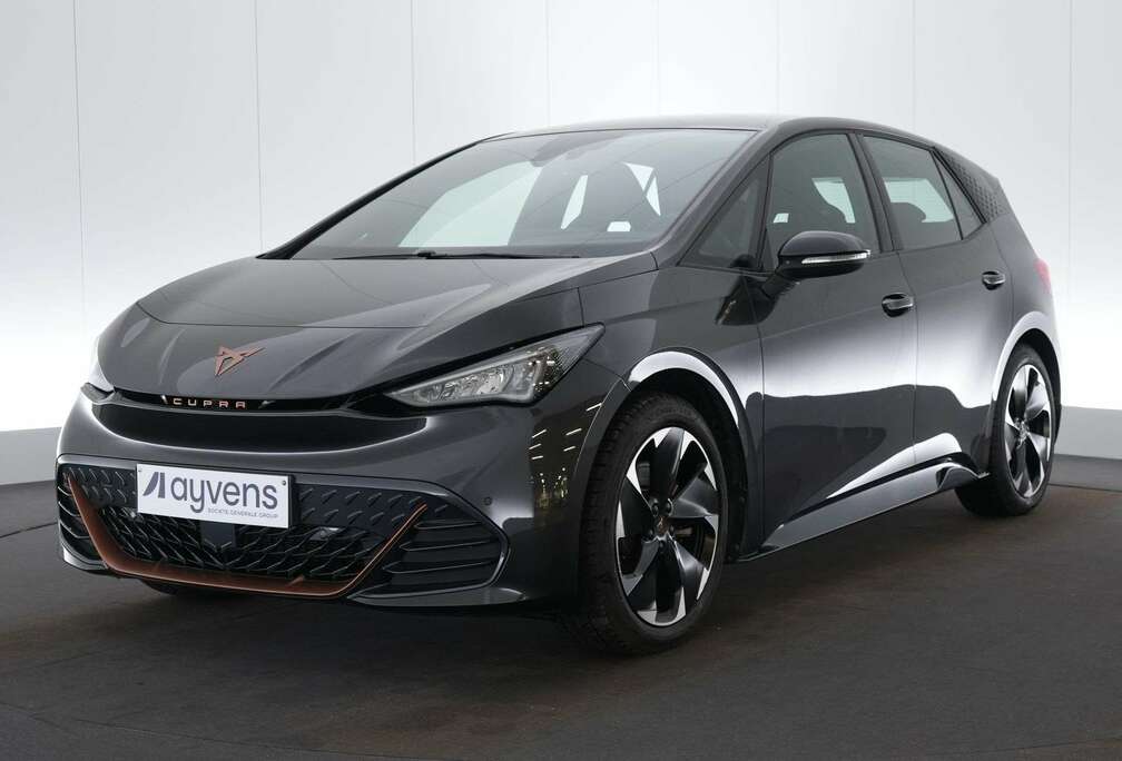 82 kWh LED GPS PDC CAM Keyless Carplay ACC SoH: 97