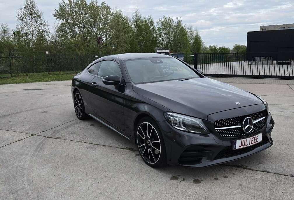 Mercedes-Benz Coupe AMG line