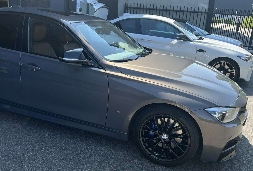 BMW 330e Pak M I Performance