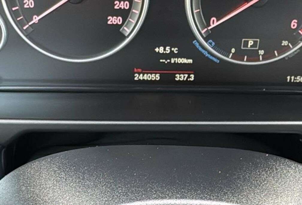 BMW xDrive25d 218 ch Lounge Plus A