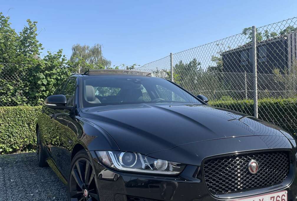 Jaguar 2.0 D R-Sport