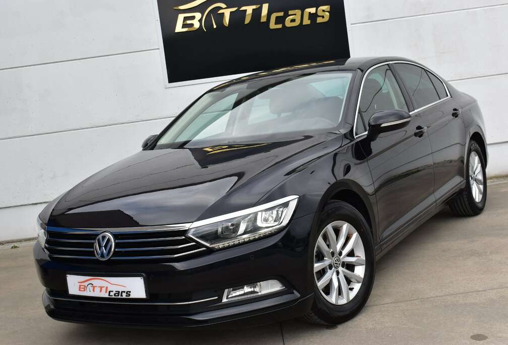 Volkswagen Passat 1.5TSI* Zetelverw.* 3-zone Airco* Camera*