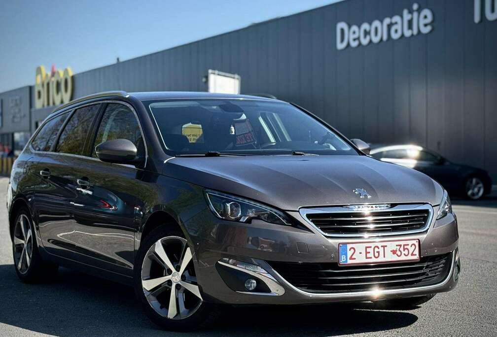Peugeot 308 SW 1.2 PureTech Allure STT