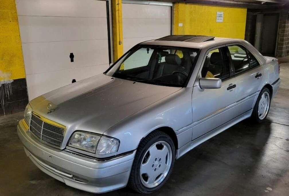 Mercedes-Benz c36 amg  280pk