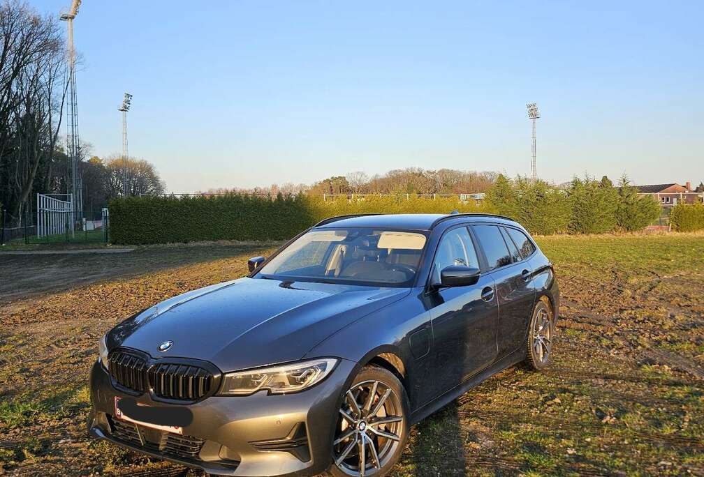 BMW Touring 330eXA PHEV