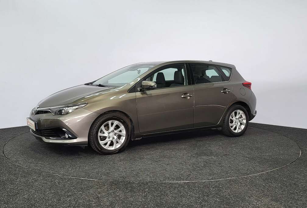 Toyota Auris 1.33i VVT-i  Airco  BT  Camera  Radio