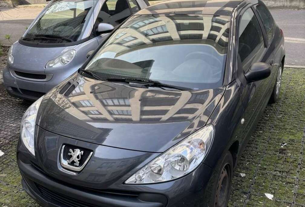 Peugeot Peugot 206+ 2011