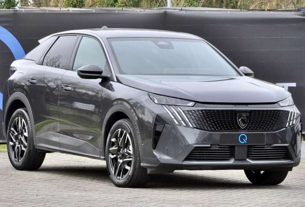 Peugeot ALLURE CARPLAY 360CAM KEYLESS