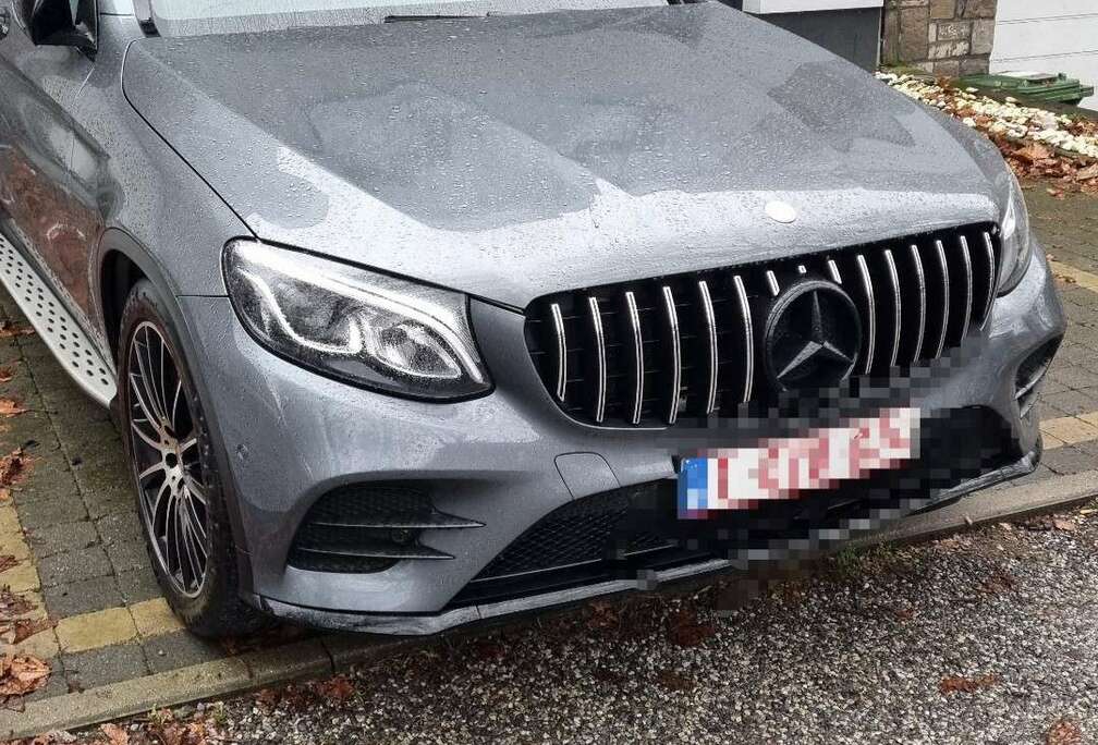 Mercedes-Benz Coupé d 4-Matic