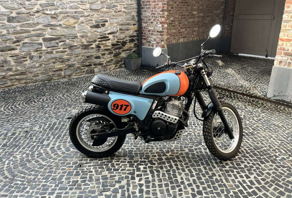 Honda Dominator Cafe Racer