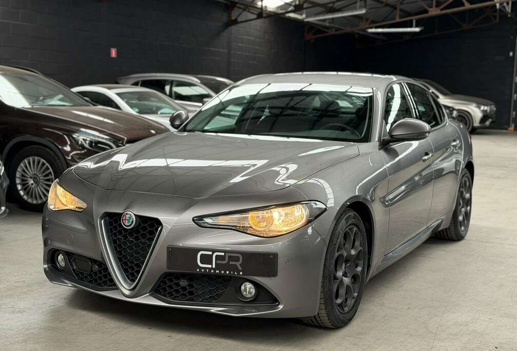 Alfa Romeo 2.2 JTDm * 1ER PROP * GPS * RADAR * CLIM * BLUETOOTH
