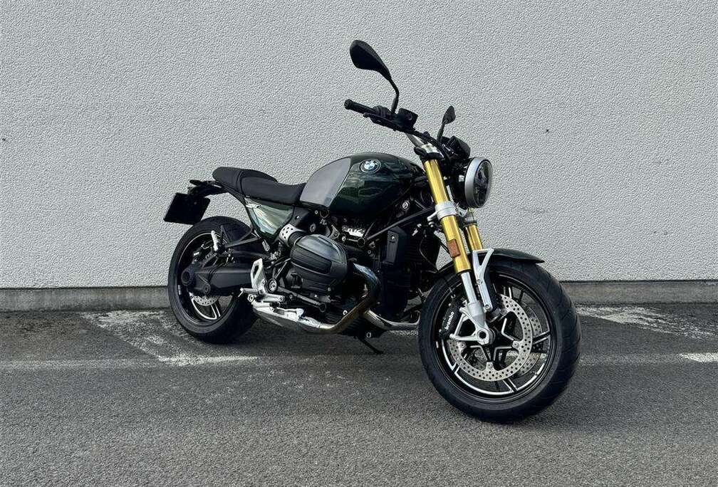 BMW 0