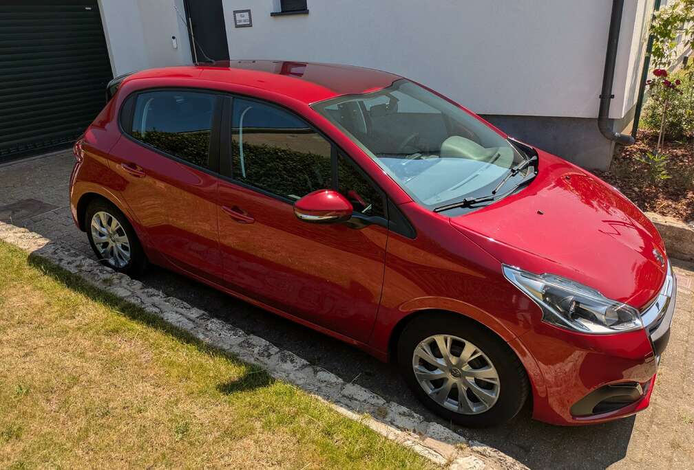 Peugeot 208 1.2 PureTech Allure S
