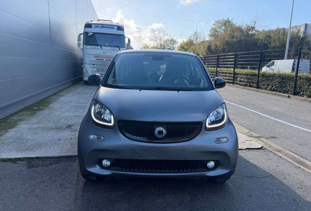 Smart Fortwo coupé 1.0i Passion