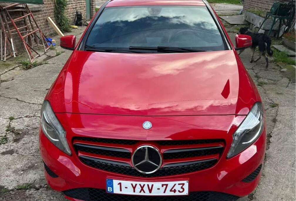 Mercedes-Benz A 180 CDI BlueEFFICIENCY Edition Style