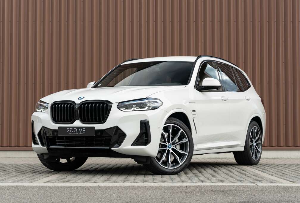 BMW X3 xDrive30e PHEV  M-Pack  Garantie  292 pk