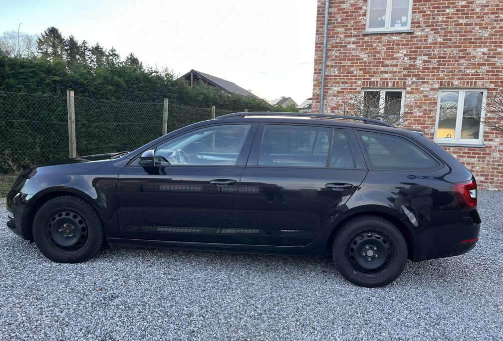 Skoda SW 1.6 CR TDi Ambition