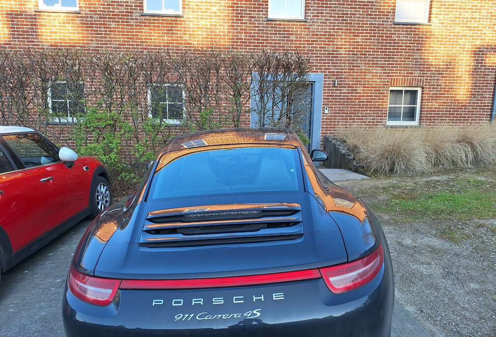 Porsche 911 Carrera 4S 3.8i Coupé PDK 4S