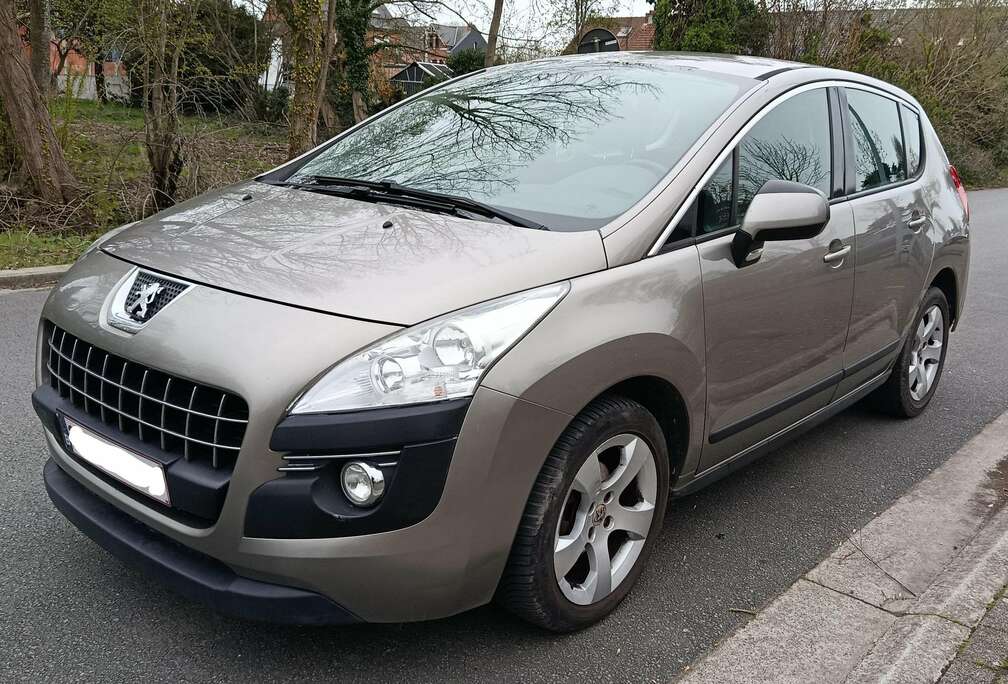 Peugeot 3008 1.6 HDi Premium Pack FAP