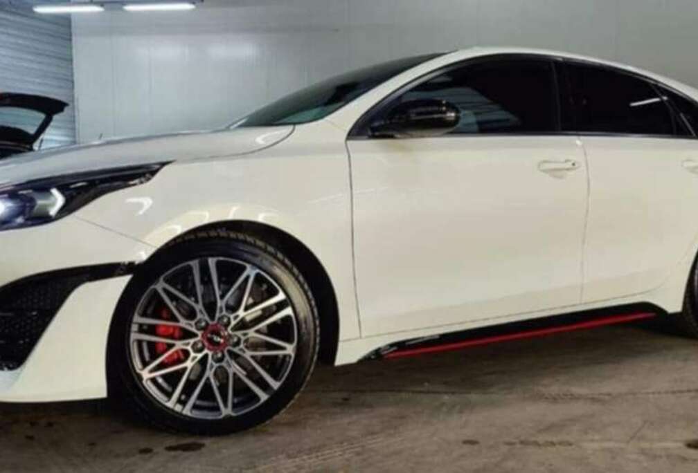 Kia ProCeed 1.6 T-GDI DCT7 OPF GT