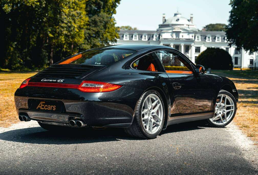 Porsche .2 911 CARRERA 4S / PDK / SPORT CHRONO / BOSE / SLIDING ROOF / VENTILATED SEATS