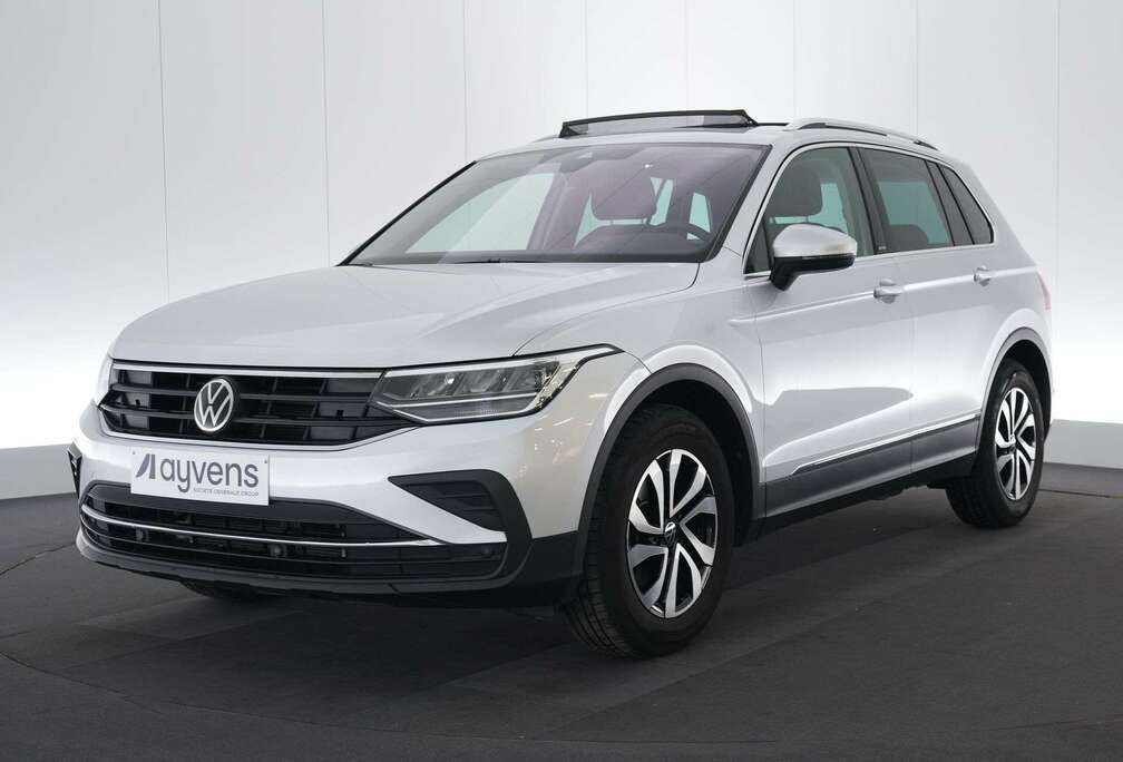 Volkswagen 1.5 TSI Active LED GPS PDC CAM Pano Verw. Zetels T