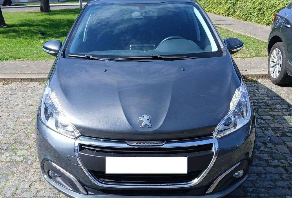 Peugeot 208 1.2i PureTech Style