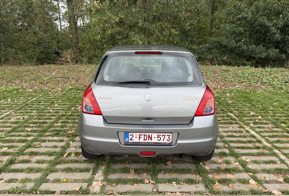Suzuki 1.3i GLX-Pression
