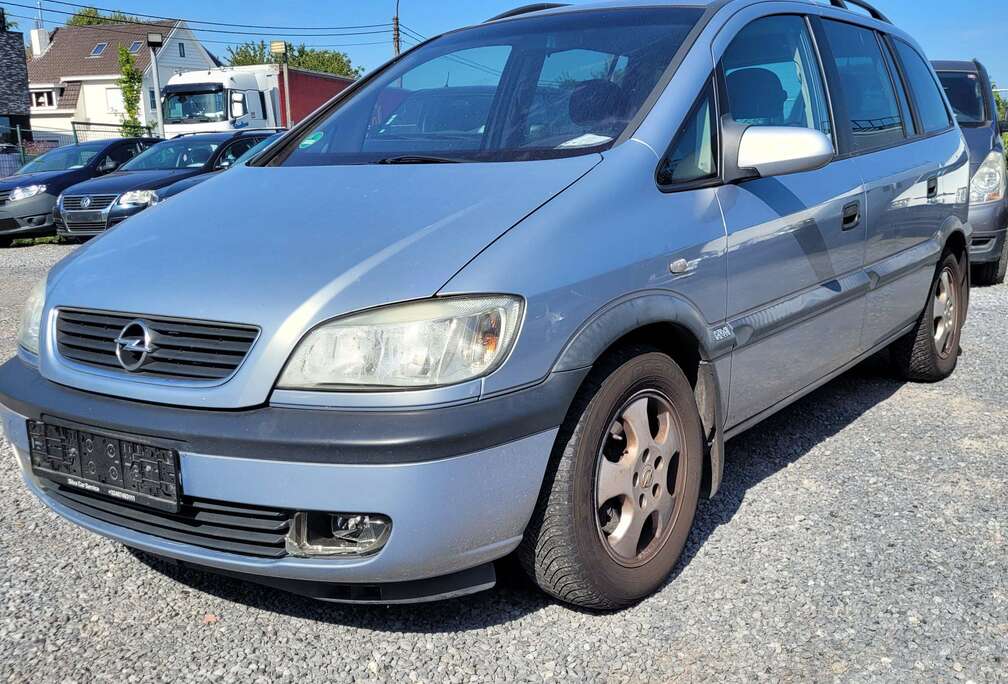 Opel 1.8i AUTOMAAT AIRCO TREKHK PDC 7PL EERST LEZEN