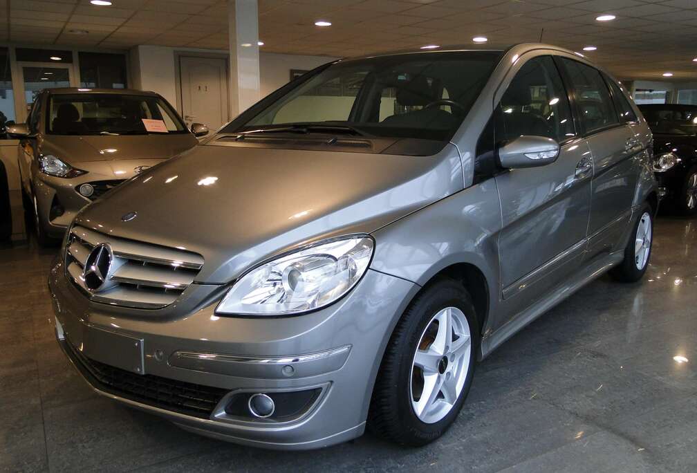 Mercedes-Benz B 150 avantgarde nieuwe staat