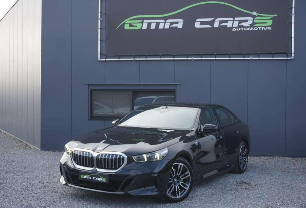 BMW eA PHEV (220 kW)-M Pack-Nav-Leder-Aut.-Garantie
