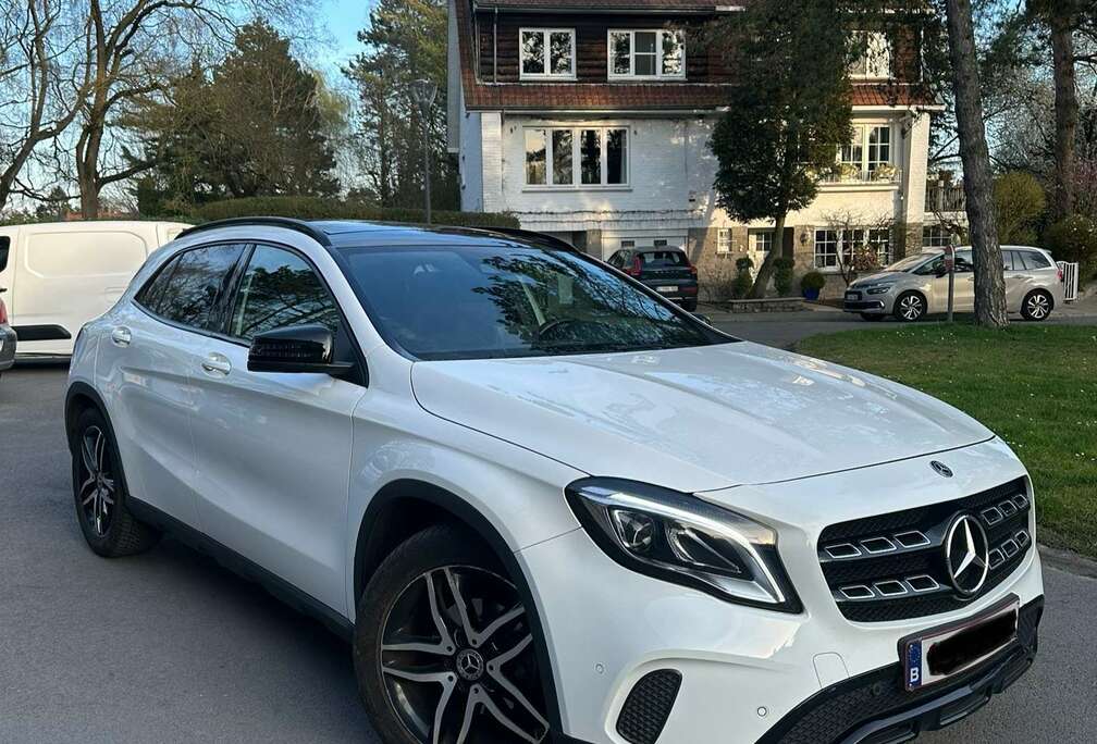 Mercedes-Benz Night Package Edition