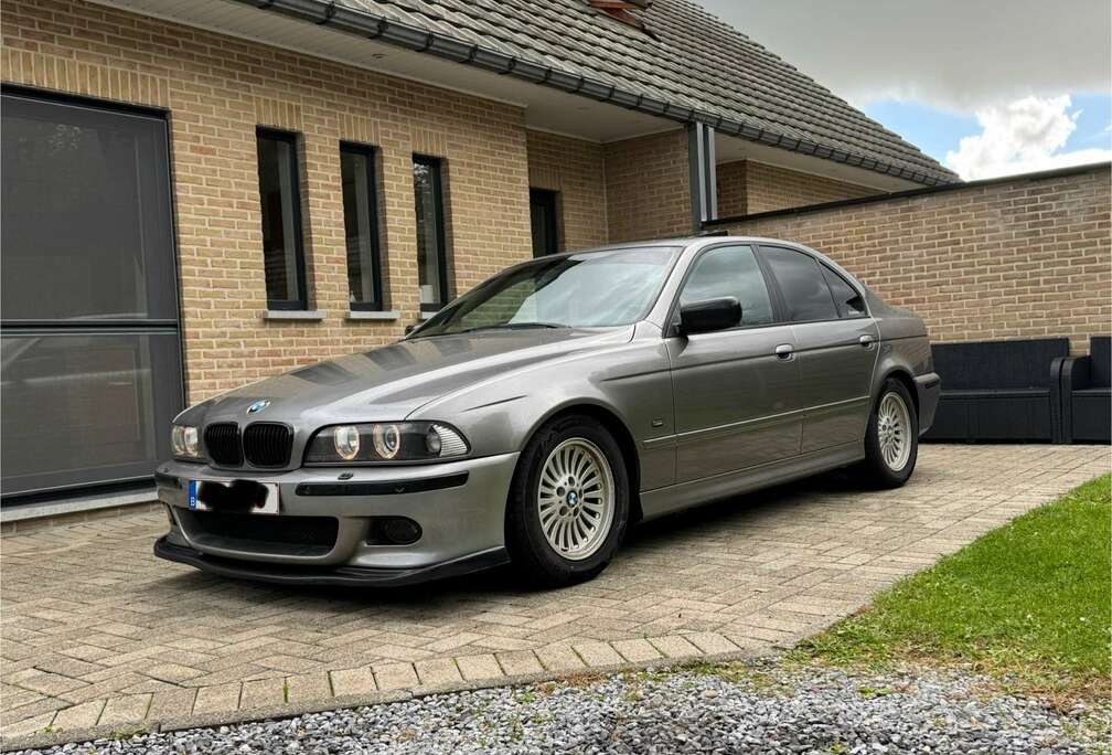 BMW e39 530d (Mpakket,leer,memorie,kanteldak,…) VOL