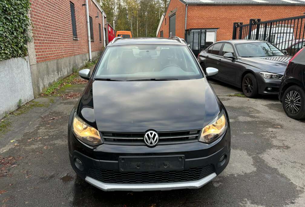 Volkswagen Crosspolo 1.6 CR TDi