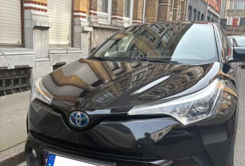 Toyota Hybrid 1.8i VVT-i Mat Edition E-CVT(EU6.2)