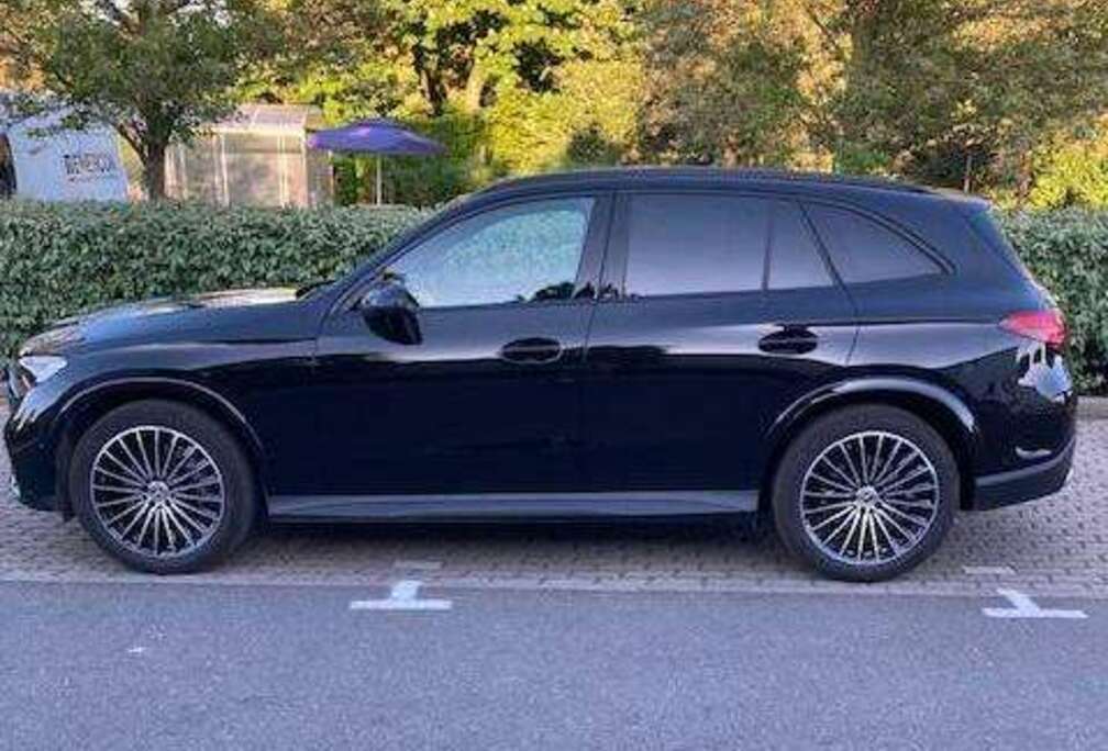 Mercedes-Benz GLC 200 Star Edition Star Edition - AMG pakket - Mild Hybride - 4Motion - Topstaat - Direct beschikbaar