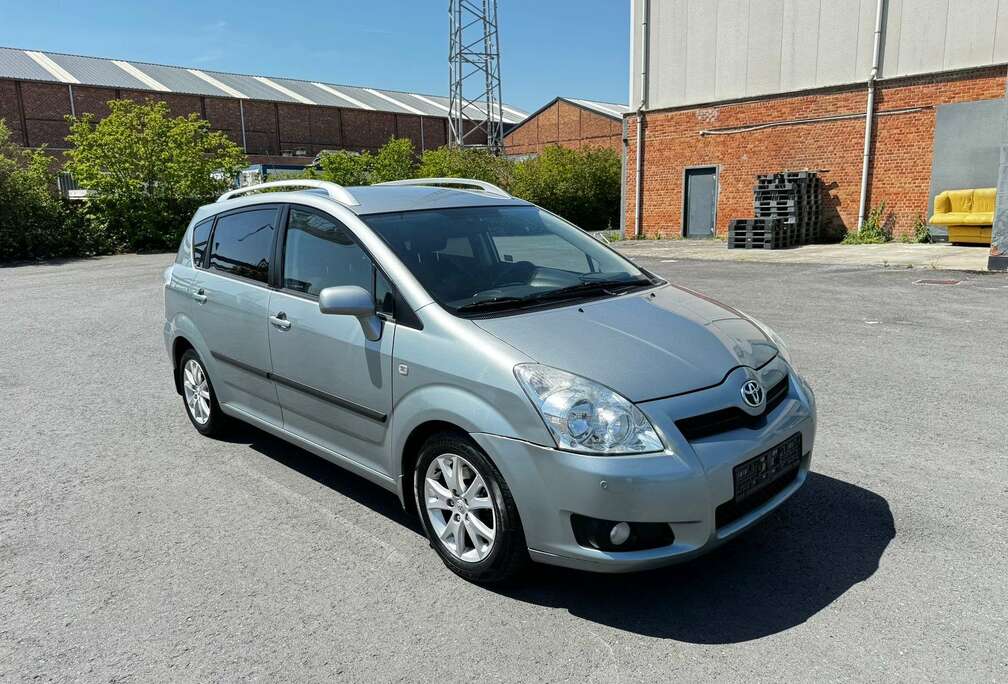 Toyota 1.8i VVT-i AIRCO DIGITAL JANTES ALUMINIUM 7PLACES