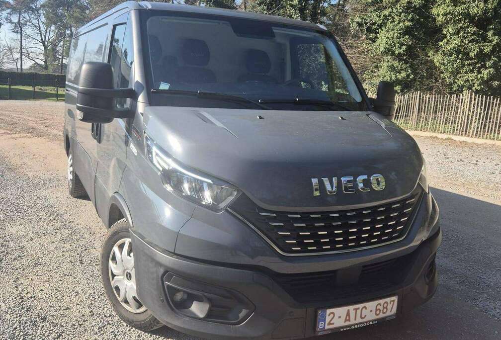 Iveco 35S18