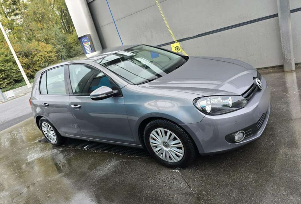 Volkswagen Golf 1.6 CR TDi BlueMotion DPF