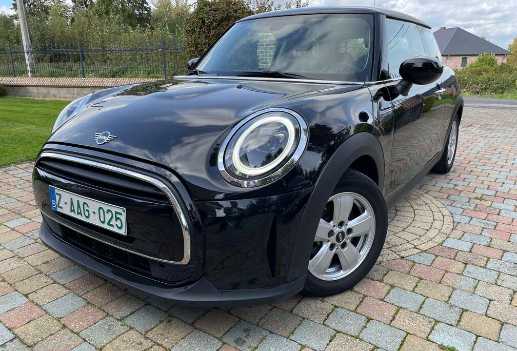 MINI 1.5i Facelift* GPS* LED* CRUISE* CLIM