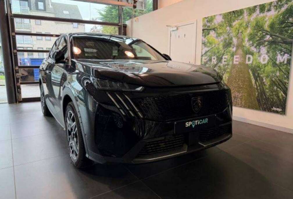 Peugeot 3 1.2 HYBRID 136 e-DSC6 GT