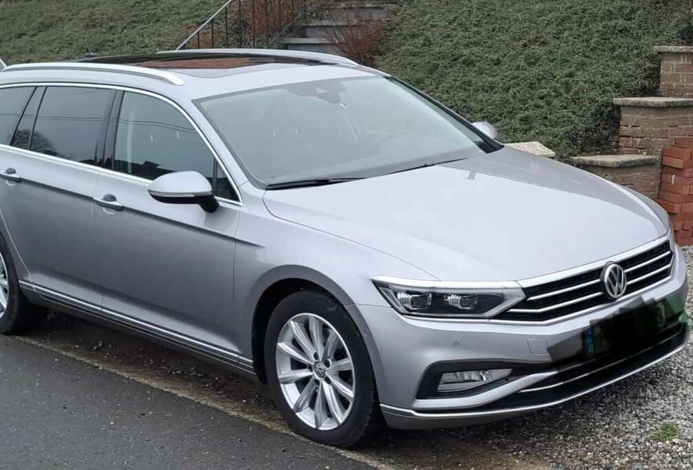 Volkswagen Passat SW 1.6 TDi SCR Elegance Business DSG