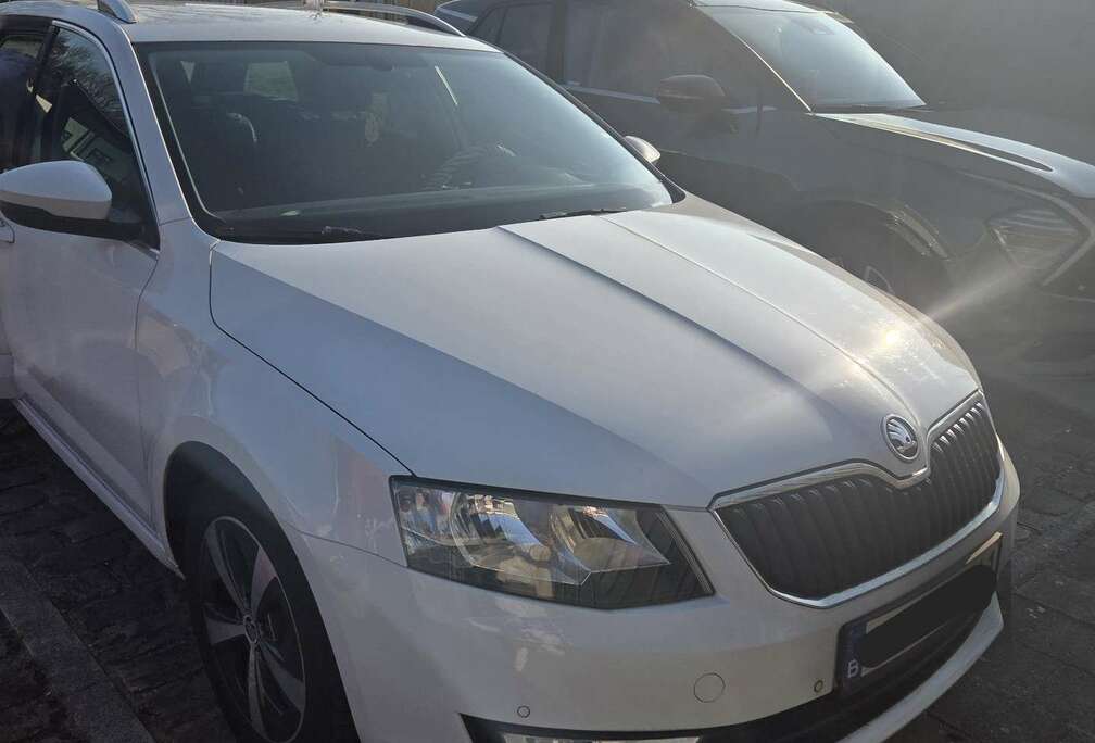 Skoda SW 1.6 CR TDi Ambition